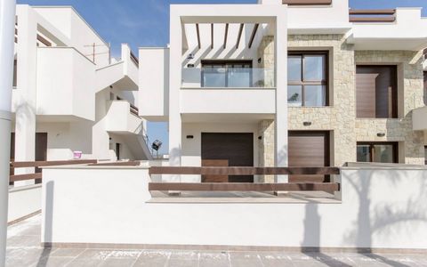Bungalows for sale in Torrevieja, Alicante, Costa Blanca A completely new project that is located on the side of a hill with magnificent views of the pink lagoon. This project consists of 104 apartments. Phase I, which is already for sale, has 52 hom...