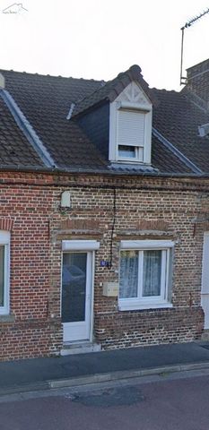 At FACIL'IMMO we offer you this 63m2 house with two bedrooms located in Berteaucourt les Dames. It consists of a living room of 25m2, a fitted kitchen of 8m2, a shower room, laundry room, a toilet. Upstairs two bedrooms of 13m2 each. Outside a courty...