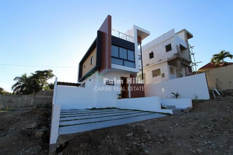 Located just 1 km from the Playa Dorada Complex with a beach, golf course, restaurants, casino, and more. The villas are 155m2, 2 levels with 2 super large bedrooms or 3 and 2.5 bathrooms. The villas are equipped with aluminum railings with blue glas...