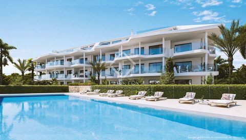 Lucas Fox is pleased to present Lomas del Higuerón 2, an exclusive new build development located in a privileged enclave in Fuengirola, a short distance from the beach on the Costa del Sol. A total of eight buildings are offered at different heights,...