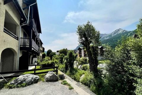 Prachtige accommodatie van 30 vierkante meter gelegen in &àgrave; Le Montier-les-Bains. ArrayIt is perfect voor een toeristisch verblijf en is geschikt voor maximaal 2 personen. 5 personen. Het ligt dichtbij alle voorzieningen. Welkom! Gelegen op 1ᵉʳ...