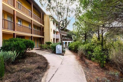 This spacious 2-room apartment, with a maximum capacity of 6 people, offers a comfortable stay with a living room, a cabin area, and a separate bedroom. The apartment includes 2 bathrooms, a separate toilet, and is pet-friendly (additional charges ap...