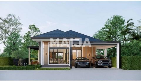 Sperimenta la perfetta miscela di tranquillità e comfort in questa splendida nuova villa a Takua Thung, Phang Nga. Situata a soli 4 km dalla spiaggia e a 25 km dall'aeroporto internazionale di Phuket, questa villa a 1 piano offre un rifugio sereno da...