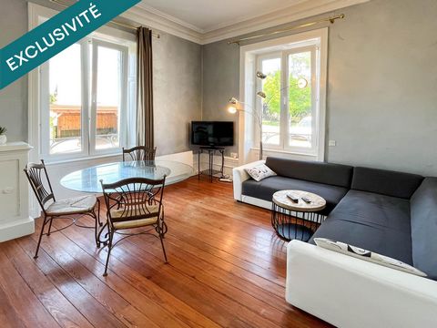 Located in Saint-Nabord, on the edge of Remiremont, this charming apartment on the ground floor of a small condominium in a bourgeois building (6 apartments) benefits from an ideal environment. You can discover a bright living room with solid parquet...