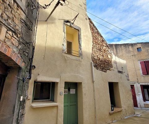 Beautiful village with all shops, bakery, butcher, grocer, post office, bar/restaurant, 5 minutes from Capestang, 20 minutes from Beziers and 20 minutes from Narbonne, 15 minutes from the motorway and 25/30 minutes from the beaches. Situated in the h...