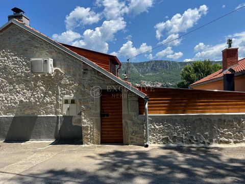 Location: Primorsko-goranska županija, Novi Vinodolski, Novi Vinodolski. ID CODE: 2482 Sunčana Žmarić Agent s licencom Mob: +385 (0) 95 711 7086 Tel: +385 (0) 51 498 068 E-mail: suncana@exclusive-nekretnine.hr www.exclusive-nekretnine.hr