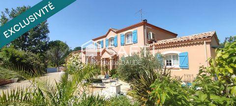 Villa avec piscine au calme