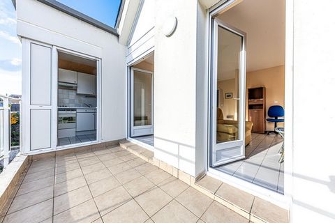 APPARTEMENT DUPLEX avec BALCON, CAVE et PARKING - DINARD