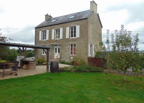Maison en pierre, 140 m², 5 chs, terrain 4496m², Condé en Normandie