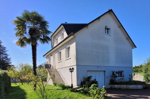 Saint-Jean-le-Blanc. Grande maison familiale 185m²