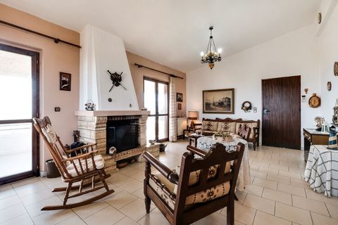 Why stay here? This elegant cottage in Tanagra, Central Greece is perfect for a getaway with your favorite group. A veranda in the cottage offers panoramic views of the sea while you enjoy your morning cuppa. Parking is on-site. Things to do around L...