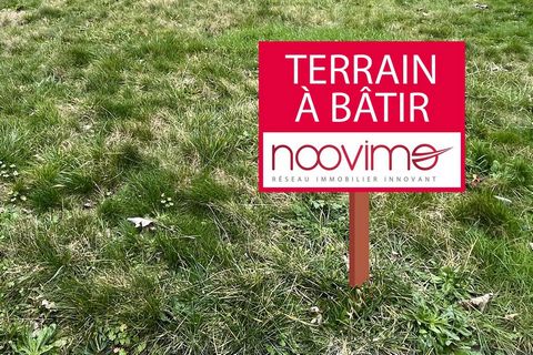 Building land Your Noovimo Real Estate Advisor, Raphaël Baptiste offers: In the town of Brette-les-Pins, in an ideal setting and outside the subdivision, come and discover this pretty building plot with a surface area of 1063m2. Calm and a beautiful ...