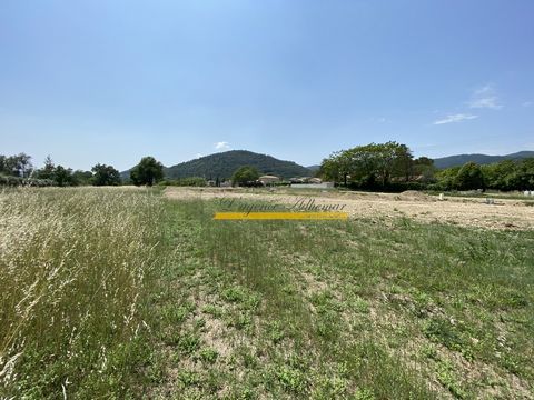 You want to build your detached house in Ardéche, near the main roads and montélimar, we offer for sale, several plots of serviced land. For the plot of 440 m2 you can build a house of 200 m2 of floor area. Selling price 82500 euros, PAE and PUC taxe...