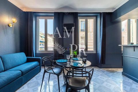 In the heart of the Banana, a few meters from the shops, the sea and the Palais des Festivals, this superb new apartment decorated in a chic 