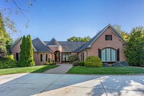 Exquisite, custom built Ranch home, situated on a beautiful .92-acre in the private gated community of Wyndmoor – in the heart of Town and Country This home features 5 Bedrooms, all en-suite with their own full Baths and walk-in closets, as well as 4...