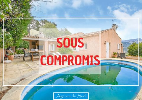 Auriol, Panoramic view for this house of about 90m2 in a dominant position, facing south, quiet on a plot of 578m2 with a pool area and pool house very pleasant.~Not overlooked, garden with trees and flowers.~Stairs to arrive on a bright single store...