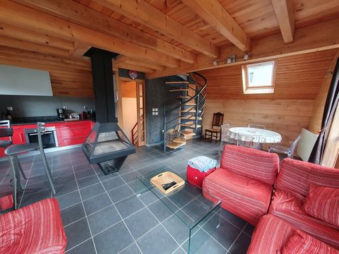 Dans la belle commune de Sailhan, située sur les hauts de St Lary Soulan, AGNES IMMOBILIER vous propose cette jolie maison de type T3. L'intérieur compte 2 chambres, 1 sejour avec poêle à bois et un espace cuisine. Sa surface habitable sort à environ...