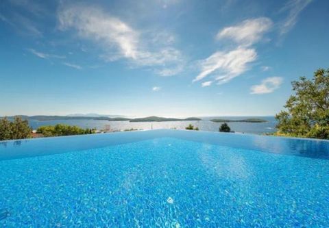 Ultra-modern luxurious villa is Hvar just 2300 meters from the sea and beach! Exceptional position just 500 meters from Hvar city centre. Hvar island is recently booming at property market, it is extremely popular with French tourists. The other cons...