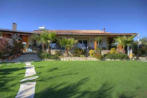 Located in Albufeira. WINTER RENTALS - OUTUBRO24 TO MAY25 Monthly fee + expenses (water + electricity) Villa Prestige for Home is in harmony with nature, located in a very quiet countryside area and has all the amenities that Paderne - Albufeira has ...