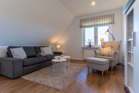 With an open living-dining area and a balcony that offers a breathtaking view of the surrounding area, this 2-room attic holiday apartment in Tümlauer-Koog will delight you in every way. The tasteful apartment can accommodate up to 2 people. The open...