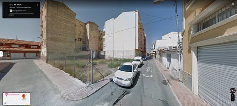 Are you looking to develop a new real estate project? Do you want to buy urban residential land for sale in Monóvar/Monòver? Excellent opportunity to acquire this urban residential land for sale with a surface area of 287 m² located in Barri de Borra...