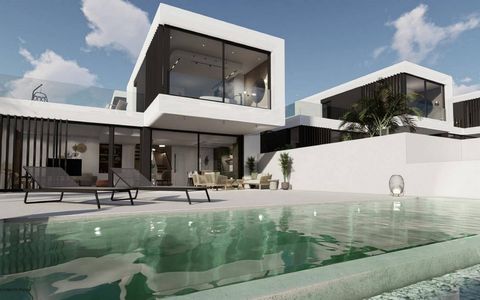 Luxury villas in Rojales, Costa Blanca, Alicante homes with 3 bedrooms, 3 full bathrooms and a guest toilet. Distributed in the basement, ground floor and first floor, these homes take advantage of all the spaces. The basement can be customized with ...