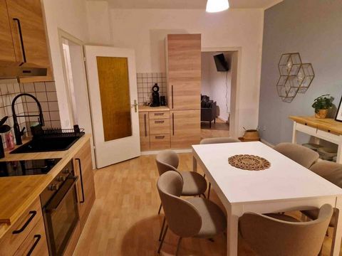 Enjoy your stay in Bochum in this newly furnished holiday apartment. This centrally located Airbnb accommodation in Bochum is fully equipped with everything you could need for a comfortable stay, including SMART TV and Netflix. All furniture was purc...