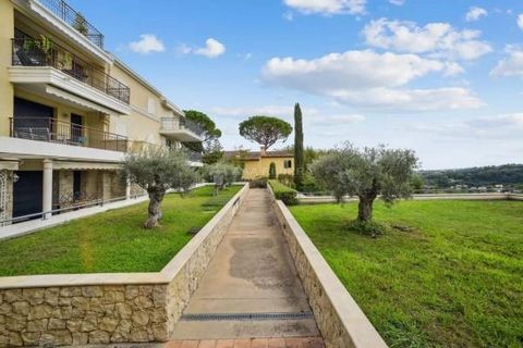 Sole Agent - At the entrance of the Biot Village: This lovely two bedrooms apartment offers an open view from the sunny terrace (7,2m²) of a quiet luxury apartment complex which includes access to a swimming pool and a private, double garage. The apa...