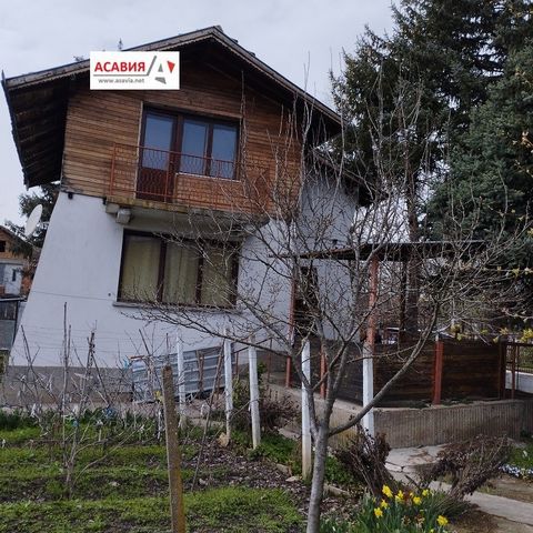 For sale a two-storey house with a garage and a yard of 1740sq.m. The house is built modernly with brick and concrete slabs between the floors. It consists of a room, a kitchen and a bathroom on the first floor and two bedrooms with two terraces on t...