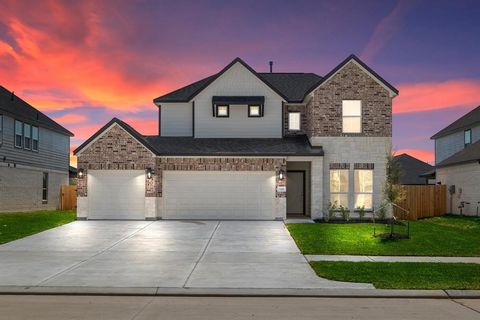 LONG LAKE NEW CONSTRUCTION - Welcome home to 3243 Fogmist Drive located in the community of Briarwood Crossing and zoned to Lamar Consolidated ISD. This floor plan features 4 bedrooms, 2 full baths, 1 half bath, and an attached 2-car garage. You don'...