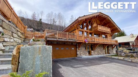 A28139JC05 - Stunning contemporary alpine property for sale. SEE VIDEO IN IMAGES BELOW. Information about risks to which this property is exposed is available on the Géorisques website : https:// ...