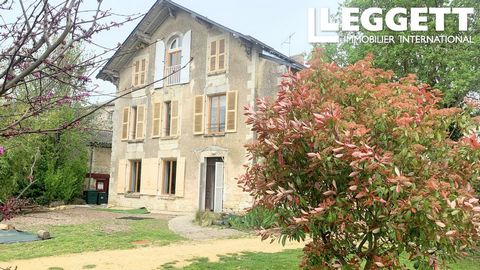A28310ZDV86 - House 8 rooms, MIREBEAU. All the charm of a small manor house with all the advantages of a village - This property retains many original features, including beautifully detailed arched windows in one bedroom,given undisturbed views, ori...