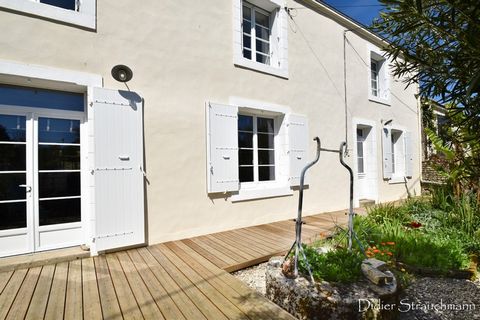Dpt Charente Maritime (17), à vendre proche de LA JARRIE maison P6