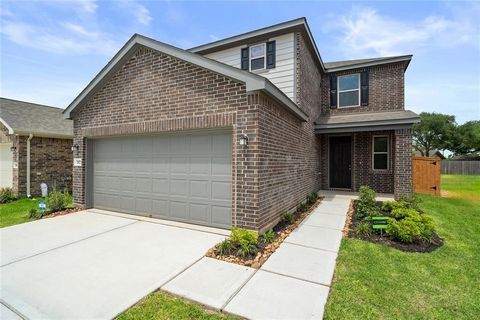 KB HOME NEW CONSTRUCTION - Welcome home to 2873 Grand Anse Drive located in the master planned community of Sunterra and zoned to Katy ISD! This floor plan features 3 bedrooms, 2 full baths, 1 half bath, Den, Upstairs Gameroom and an attached 2-car g...