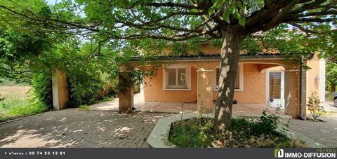 Mandate N°FRP152699 : House approximately 226 m2 including 7 room(s) - 6 bed-rooms - Garden : 500 m2, Sight : Terrace,jardin. Built in 1975 - Equipement annex : Garden, Terrace, parking, digicode, double vitrage, véranda, - chauffage : aerothermie - ...