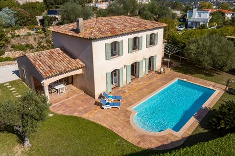 Discover this warm and welcoming Neo Provencal home in Mandelieu La Napoule. This charming home is 167 m2. It is an excellently maintained property that is built on a spacious plot of 1250 m2. The home has a beautiful entrance hall with storage space...