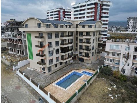 Appartement te koop De woning is gelegen in de stad Alanya. Alanya behoort tot de provincie Antalya. De autorit van Antalya naar Alanya duurt ongeveer 120 minuten. Alanya is een bekende toeristische bestemming. De stad heeft een rijke geschiedenis di...