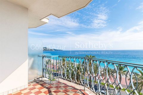 Unsere Agentur Sotheby's International Realty an der Côte d'Azur in NICE präsentiert diese elegante Wohnung an der berühmten Promenade des Anglais, in der Nähe des Mediterranean University Center. Diese 70 m² große Durchgangswohnung befindet sich im ...