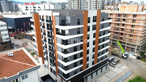 Bursa Nilüfer Karaman Appartementen te koop met Uitzicht op de Stad en Uludağ ... bevinden zich in de wijk Karaman van het district Nilüfer. Dit gebied, dat wordt beschouwd als het begin van Nilüfer, heeft de meest luxueuze hotels, restaurants, enter...