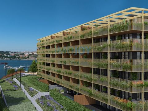 Apartamento de 2 dormitorios con parking y trastero. Situada junto al puerto deportivo, a orillas del río Duero, Marina Douro está cerca de los principales puntos de interés para las familias modernas. En los alrededores de la urbanización, encontrar...