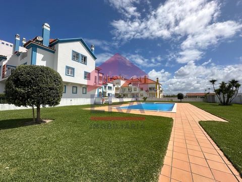 2-Zimmer-Wohnung in Baleal - Peniche. Auf der ersten Etage. Möbliert und ausgestattet. Bestehend aus Küche, Wohnzimmer mit Kamin und Ofen, zwei Schlafzimmern mit Einbauschränken, zwei kompletten Badezimmern und zwei Balkonen. Es verfügt über einen Ab...