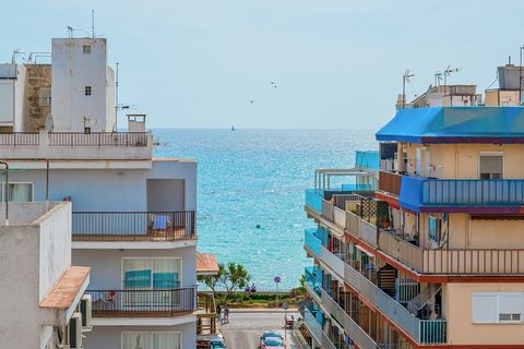 Welcome to this charming apartment in Arenal, boasting a complete refurbishment for modern living. With 70 sqm of living space and a generous 20 sqm terrace, it offers a perfect blend of indoor and outdoor relaxation. Enjoy year-round comfort with ai...