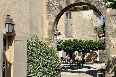 A Provencal dream. Between Uzès and Saint-Rémy-de-Provence, this former post house with the appearance of a country house has become, over the course of its history, an imposing, elegant and romantic residence. A place that would have known historica...