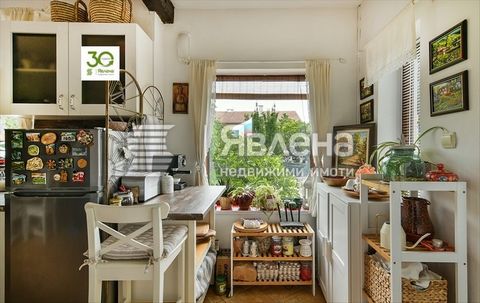 Exclusive! Description : Yavlena is pleased to offer you a unique house in a picturesque Bulgarian village. Every single detail has a lot of taste and unique style. The area of the yard is 2203 sq.m. The house was built in 2009, but the stone foundat...