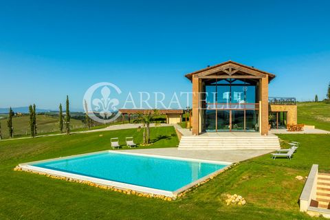 Exclusive villa for sale with breathtaking views surrounded by the picturesque hills of Montaione Description The splendid property of about 236 square meters, is spread over two floors; The entrance door located on the ground floor sweeps over the l...