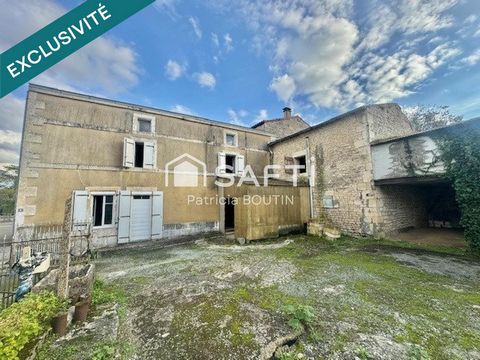 Venez découvrir en exclusivité à Niort, secteur Saint-liguaire, cette maison en pierre à rénover d'environ 90 m2 habitables nichée sur un terrain clos de plus de 310 m2. Elle se compose au rez-de-chaussée d'une cuisine ouverte sur un salon / séjour a...