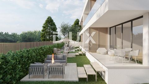 Location: Istarska županija, Rovinj, Rovinjsko Selo. ISTRIA, ROVINJSKO SELO - 1BR+LB high quality apartment located on the ground floor of a new building with a private garden and parking space We proudly present this high quality and luxurious new b...