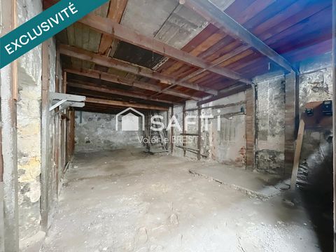 Cours Estienne D'Orves -13001 - Murs Commerciaux.