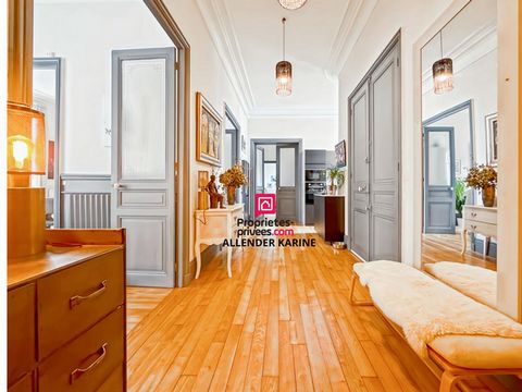 Dans l'Yonne, commune de Sens appartement F4 lumineux 144,45m2 trois chambres. PRIX DE VENTE : 260.000 euros (Honoraires à la charge du vendeur) Karine ALLENDER vous propose : Situé en plein coeur de Sens, au 1er étage d'une petite copropriété de deu...