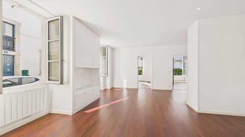 Grand T3 au cur de Biarritz, à pied de la Grande Plage.